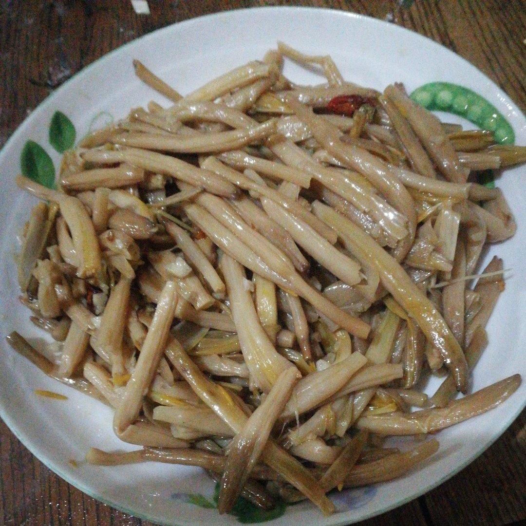 凉拌金针菜（黄花菜）