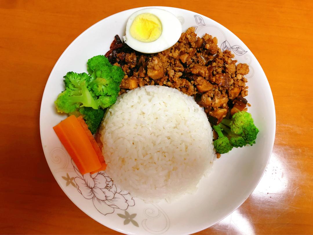 卤肉饭的做法