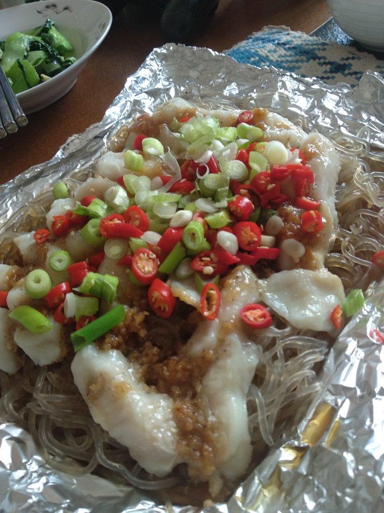 蒜蓉粉丝烤龙利鱼