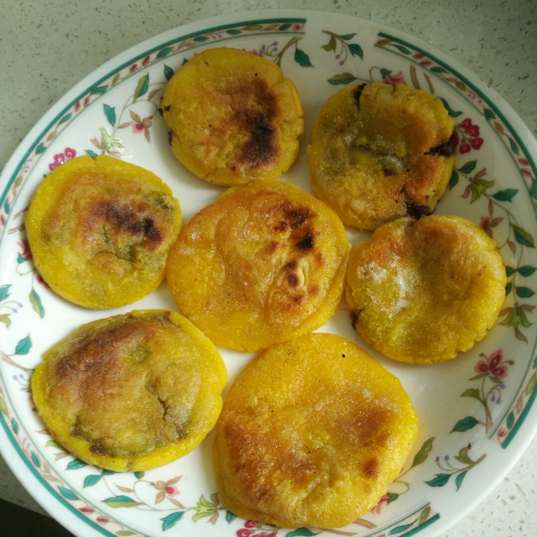 张振宇妈妈做的原味南瓜饼