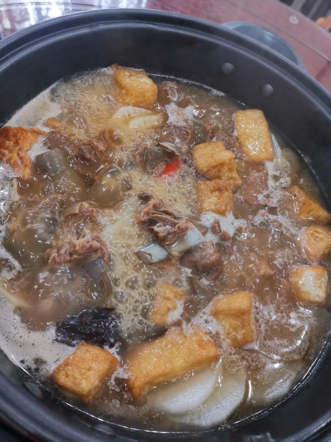 鲜掉眉毛的清汤羊肉火锅