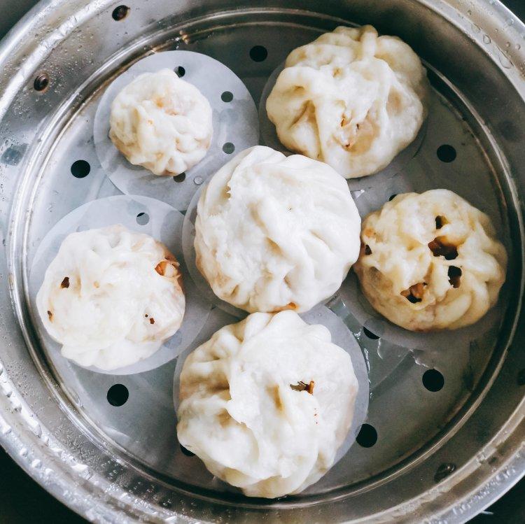 小白菜香菇香干馅儿菜包子