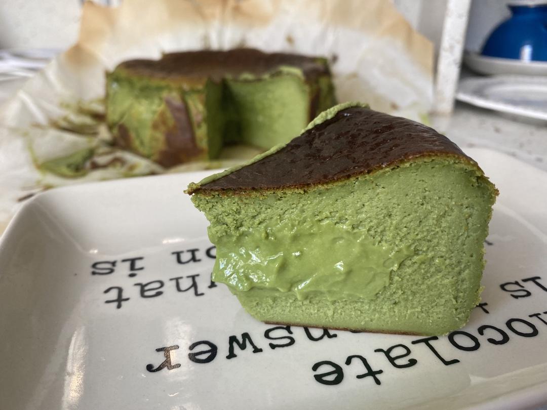 流心抹茶巴斯克芝士蛋糕