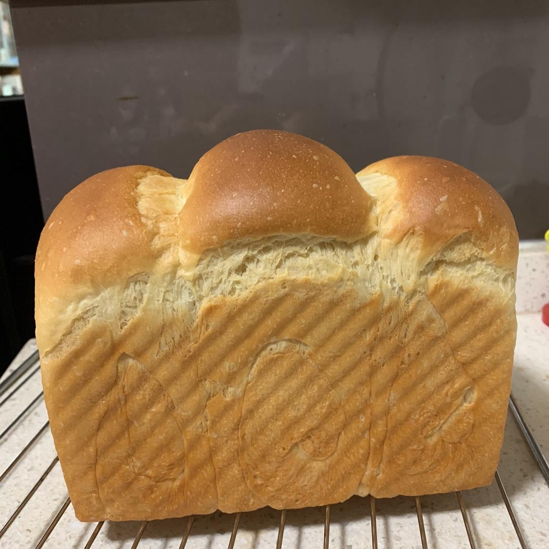 蛋奶油吐司