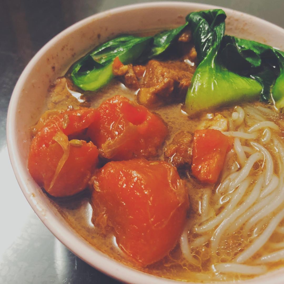 【红烧羊肉煲】