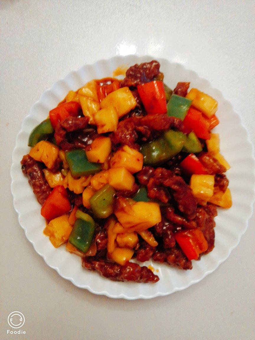 菠萝咕噜肉