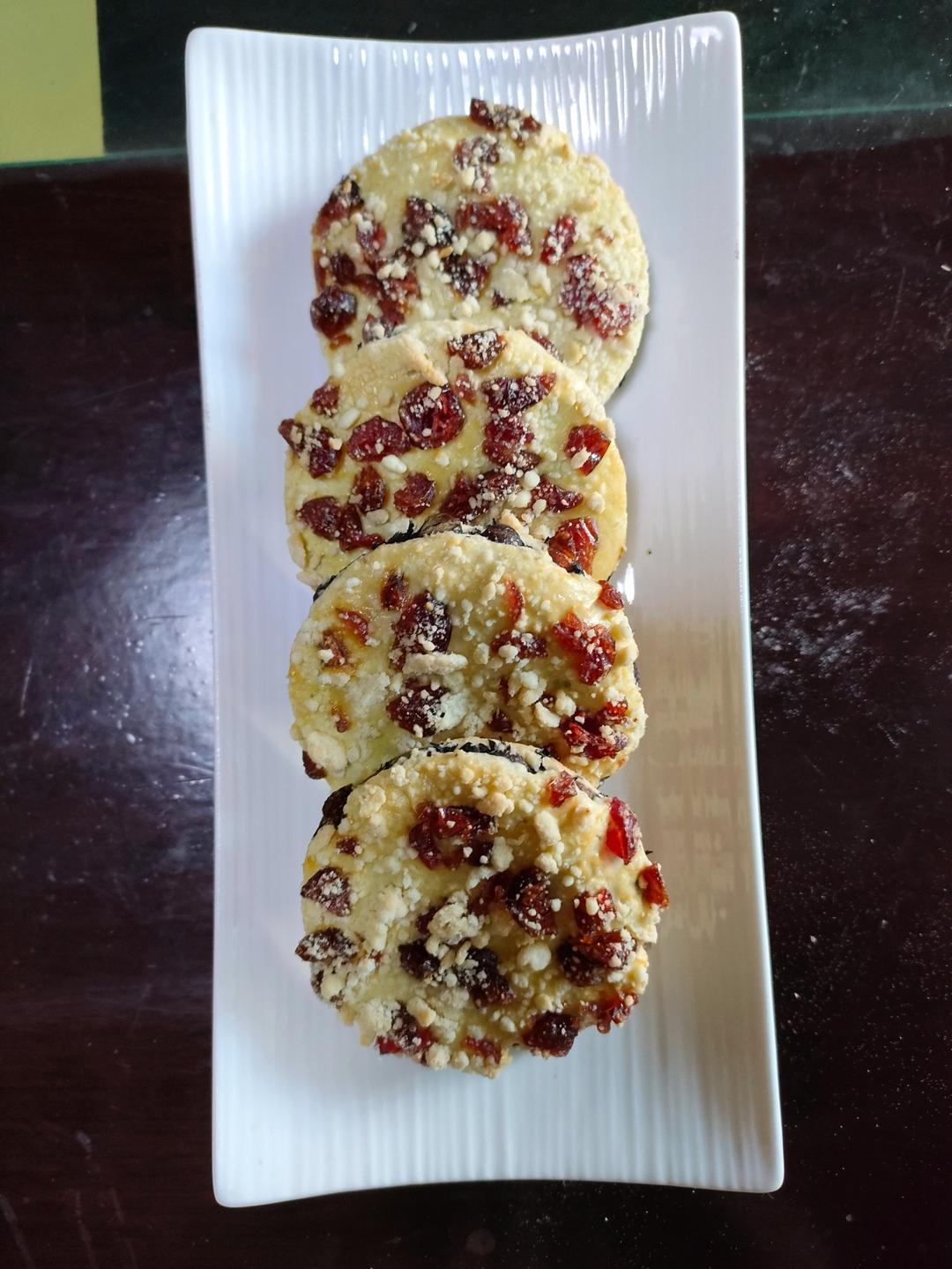 满屋飘香，口口都是满足——酥松香甜的蔓越莓蜜豆司康