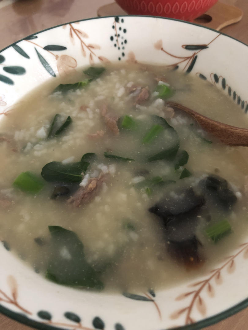 妈妈👩教我做的皮蛋瘦肉粥🥣简单快捷美味😋