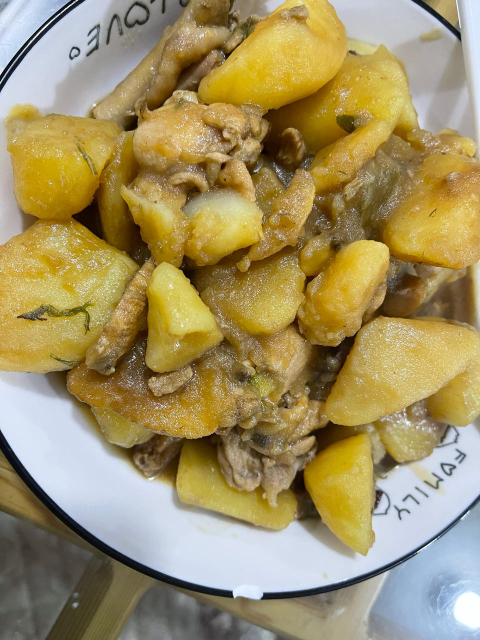土豆炖鸡腿