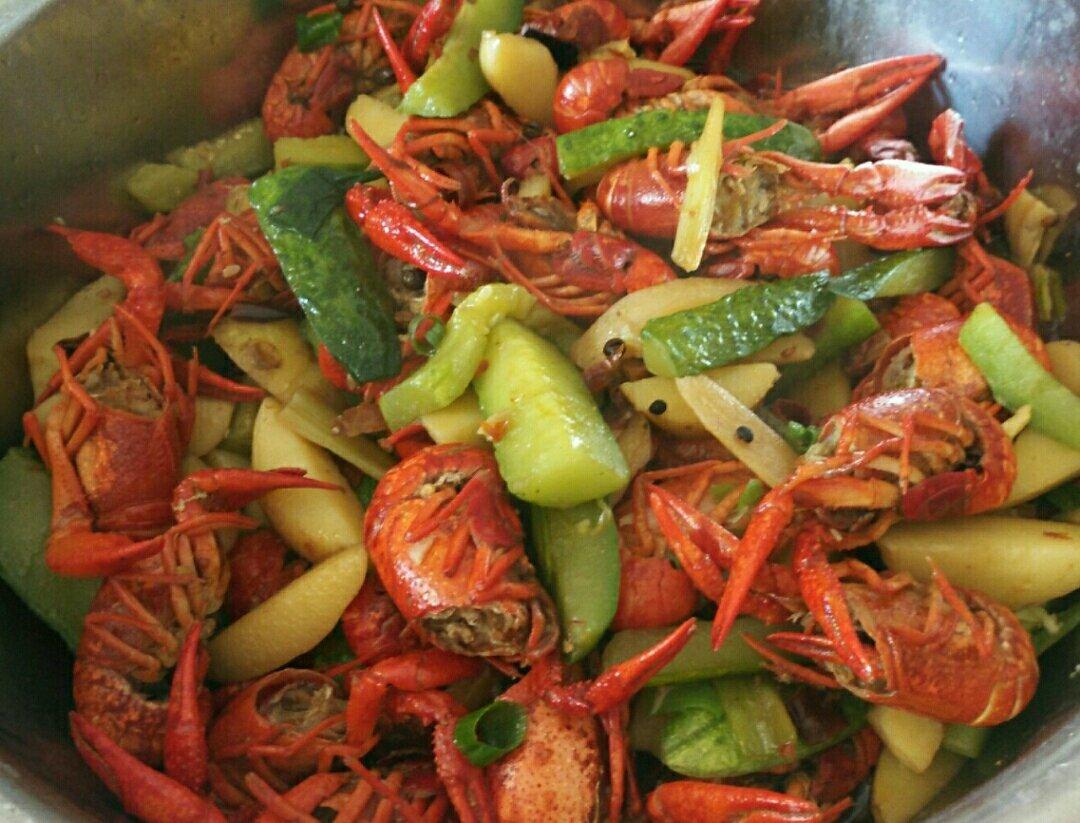 油焖大虾（小龙虾）