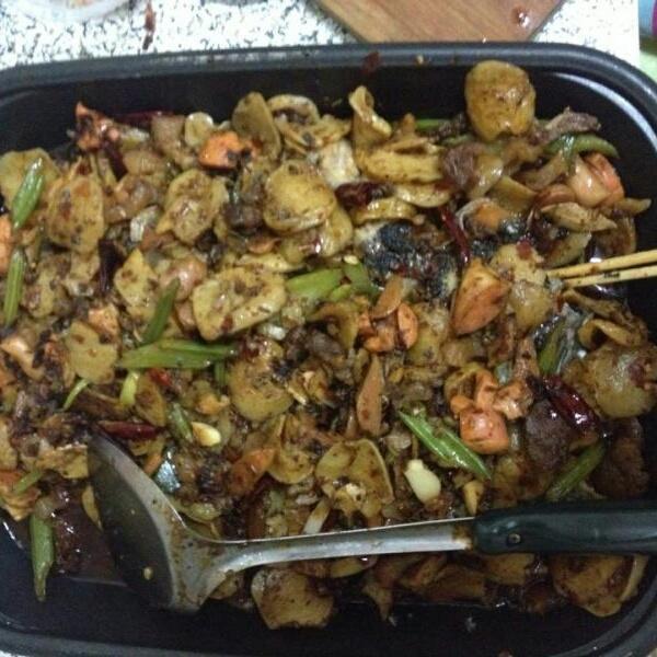 家常干锅兼烤鱼佐料的做法