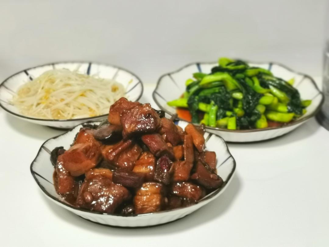 家庭聚餐