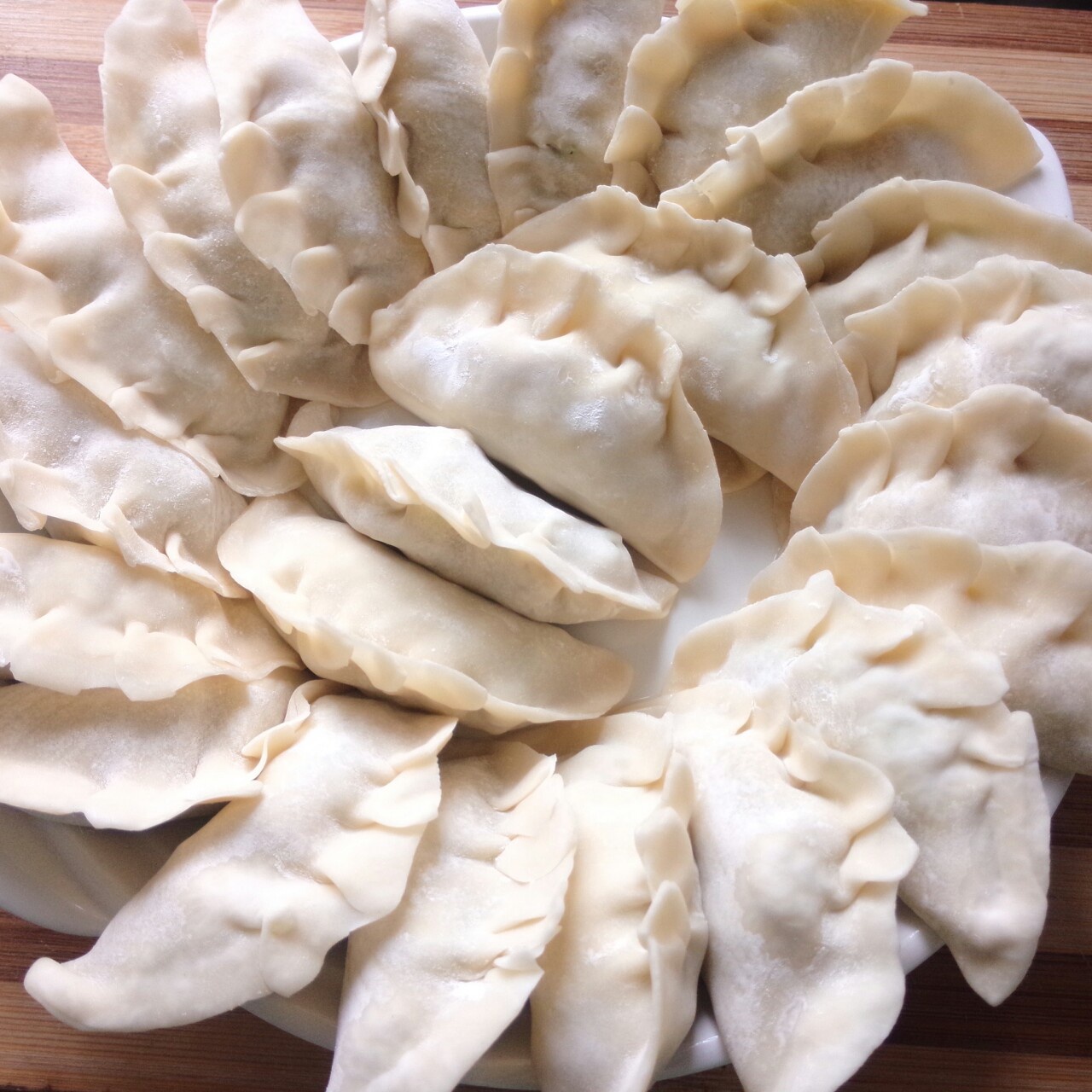 芹菜猪肉饺