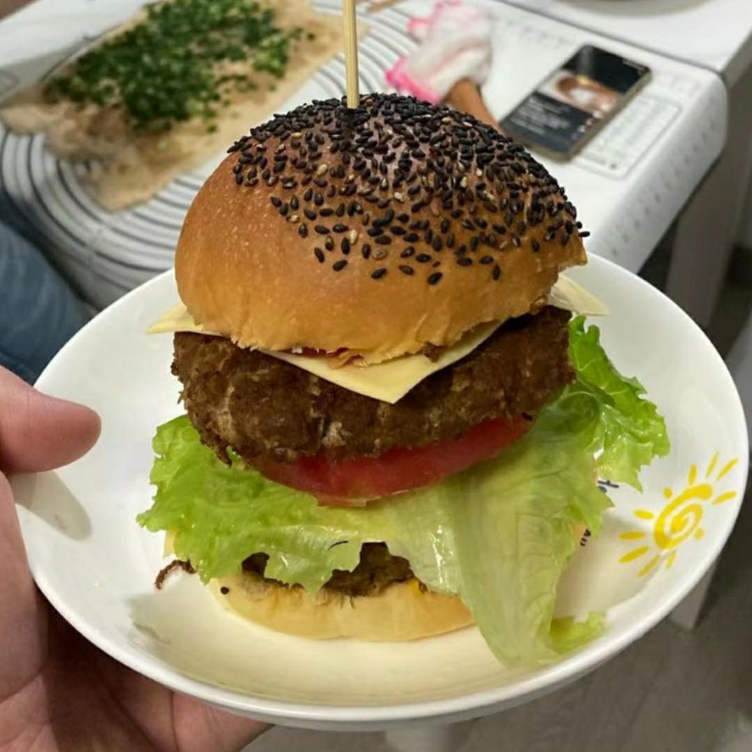 做了10000个汉堡胚后，我来教你最简单的做法