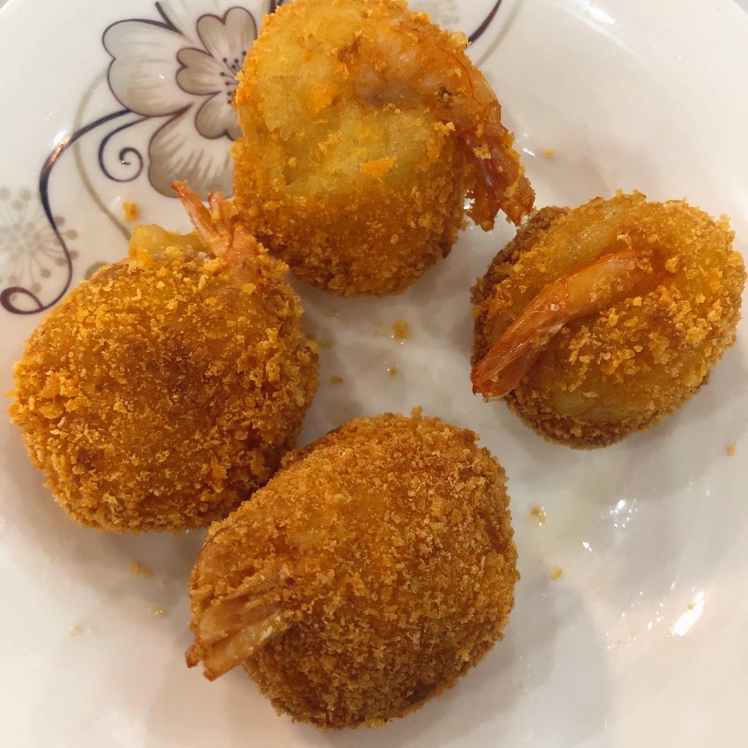 土豆泥鲜虾球