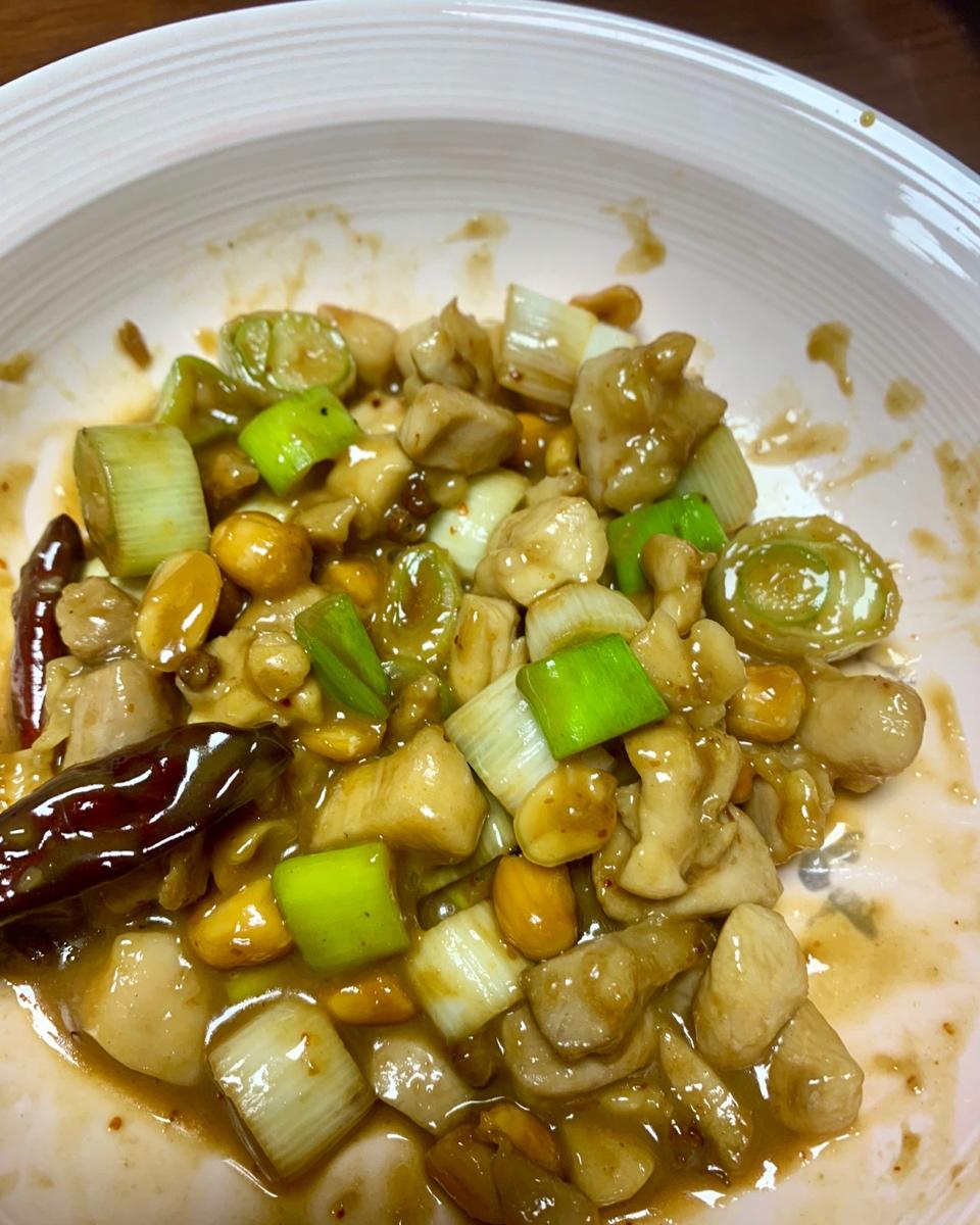 峨嵋酒家的宫保鸡丁（家常做法）