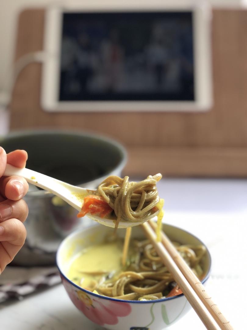 黑胡椒芝士咖喱土豆鸡意大利面