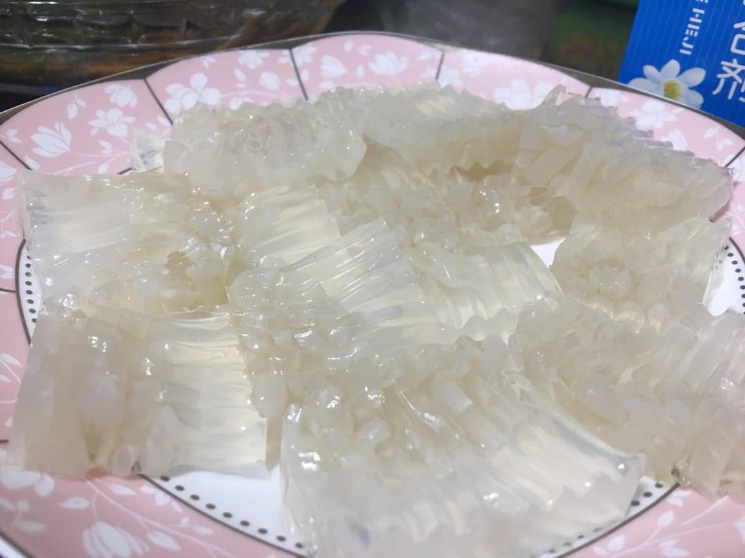 吃真正的胶原蛋白：水晶皮冻