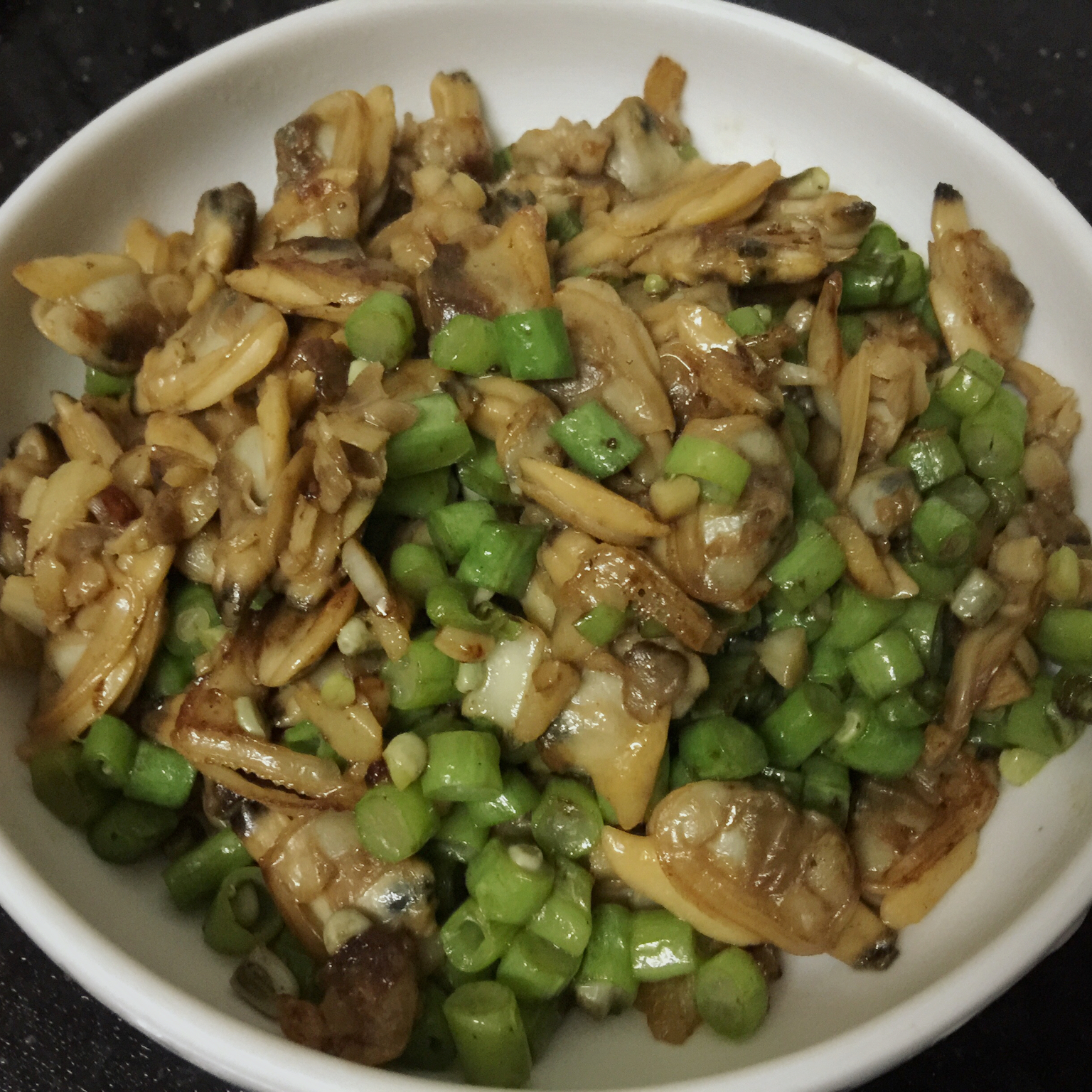 yybbg做的蚬肉炒豆角