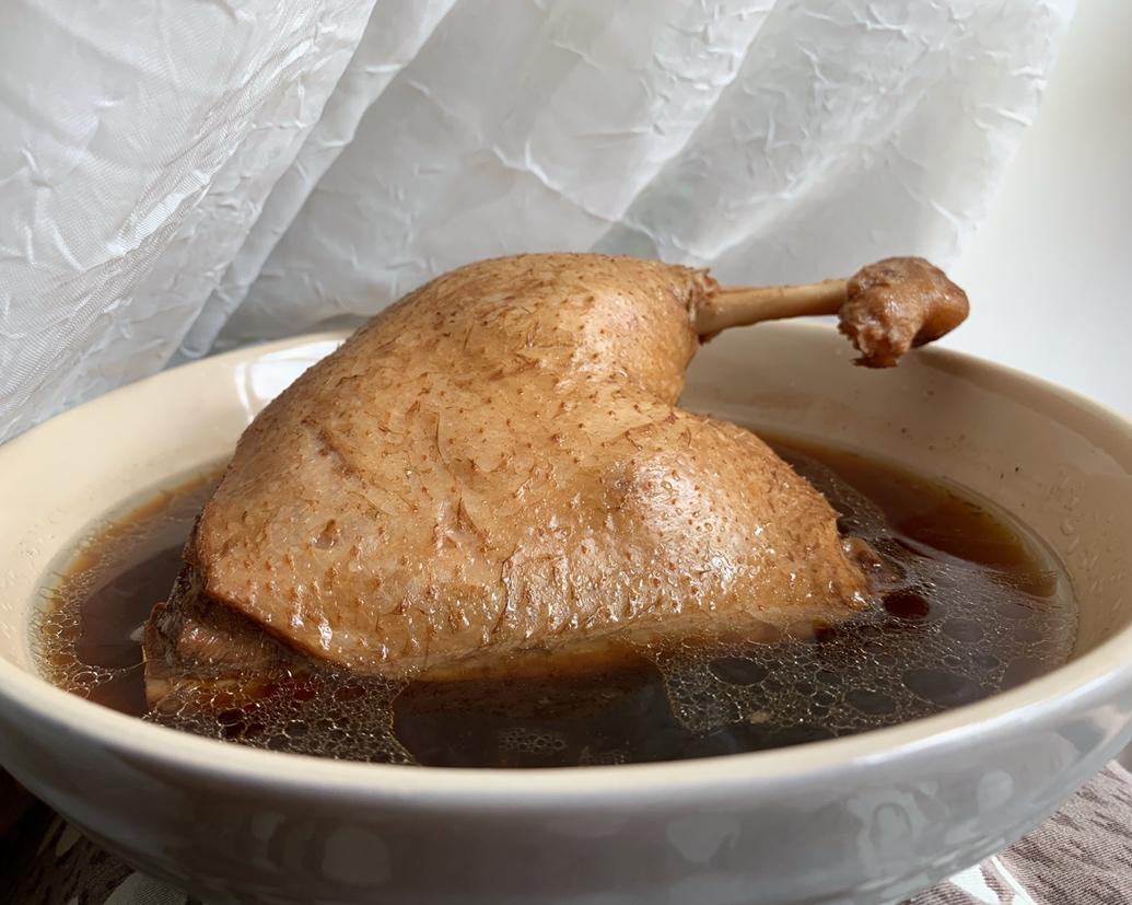 零難度超下飯的家常燉鴨腿的做法 步驟4