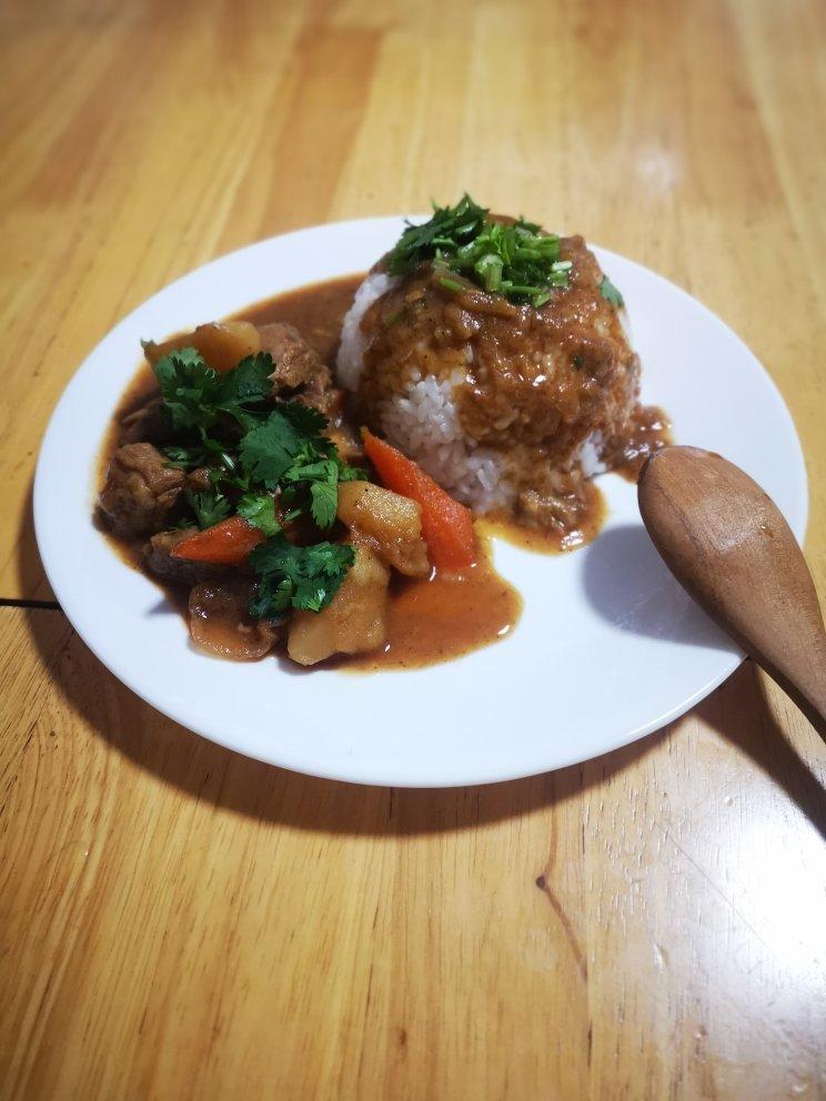 咖喱牛肉土豆