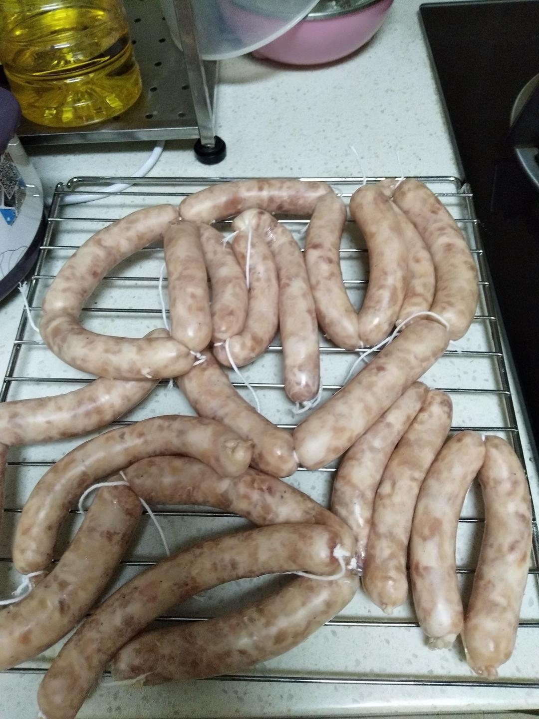 手机用户3646_4c80做的q弹多汁的自制台式脆皮肠——绝对秒杀市售