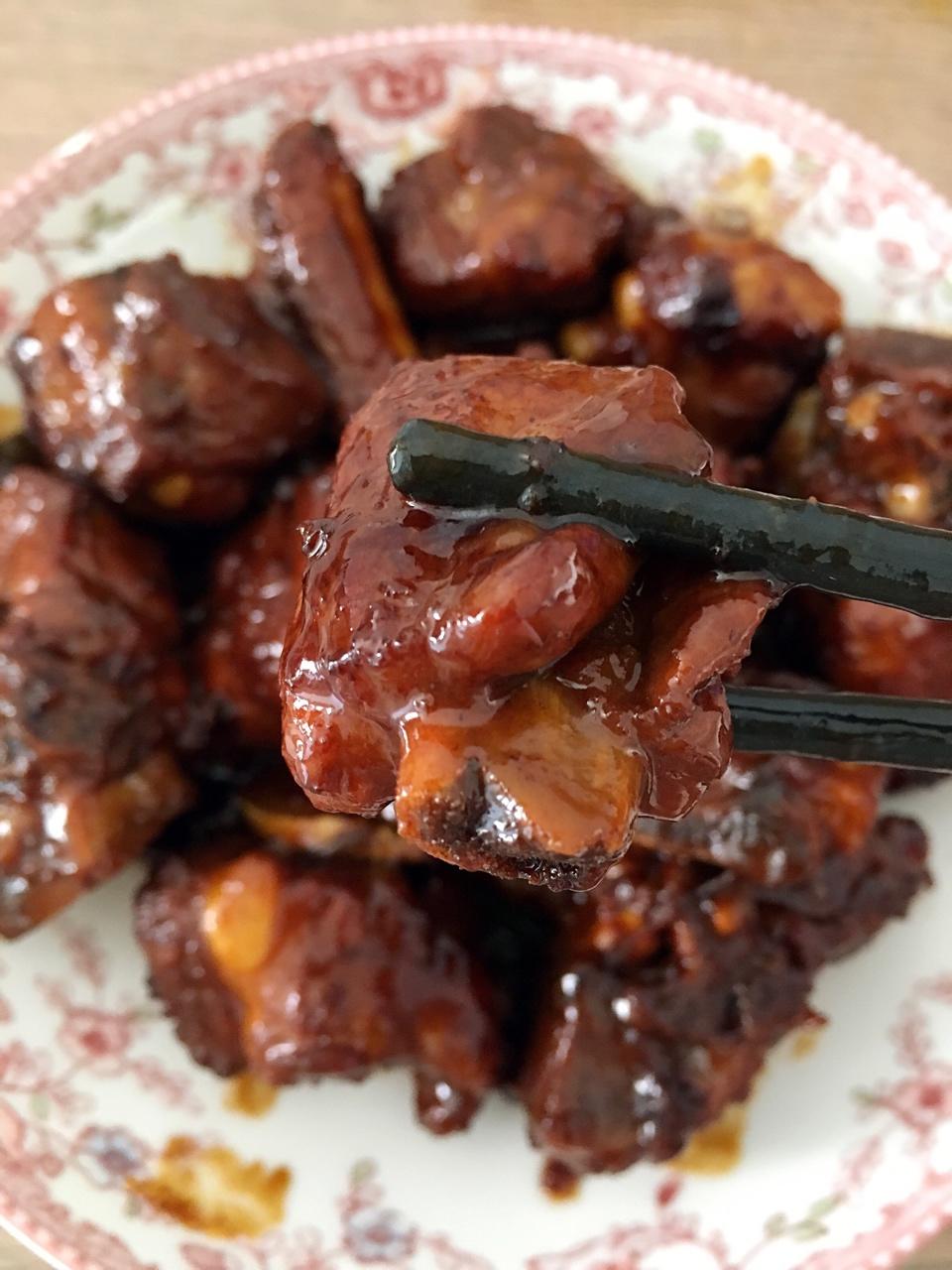 红烧排骨