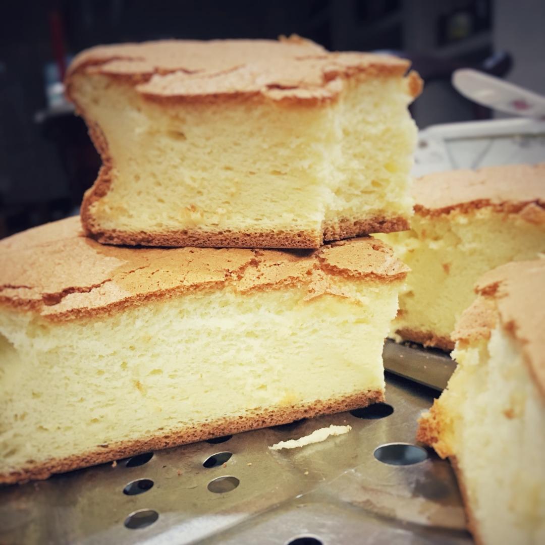 蛋糕的做法（8寸戚风蛋糕）