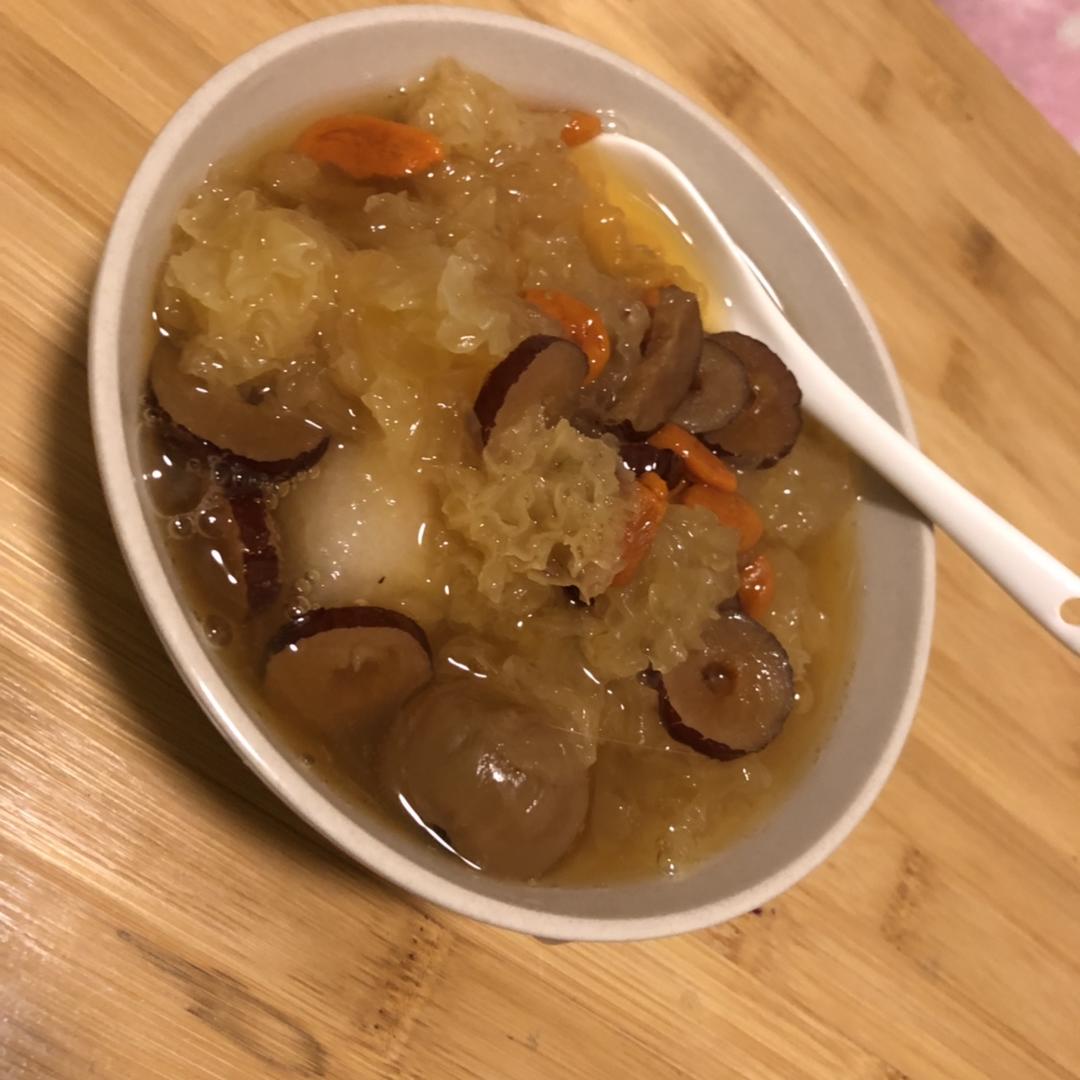 随心所欲银耳羹