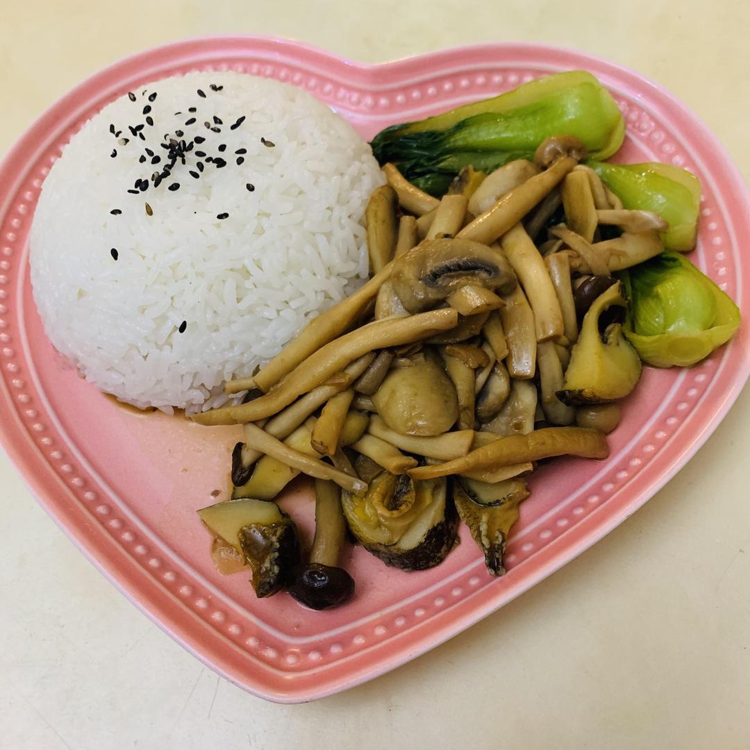 蘑菇饭