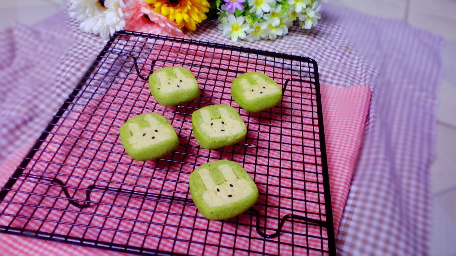 抹茶兔兔曲奇（比熊猫简单！超详细实物图+超良心手绘图）