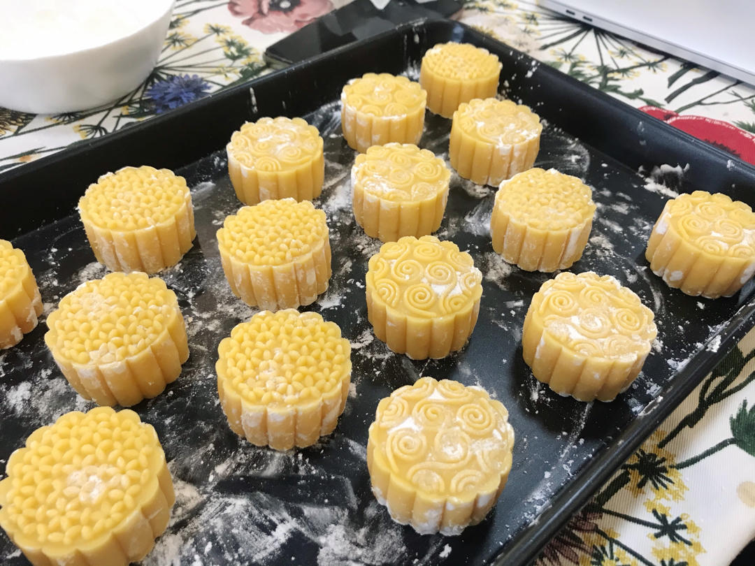 金沙流心奶黄月饼（简化版配方）