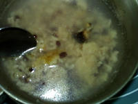 红豆腊肉粽子粥的做法 步骤6