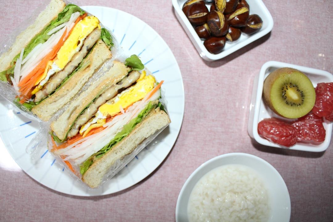 如何做超厚的沼三明治~详细tip！牛油果鸡蛋午餐肉三明治~