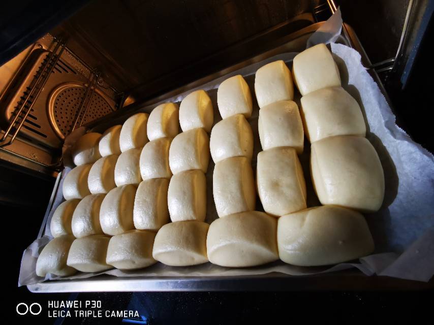 一发奶香小馒头，口感特别好！