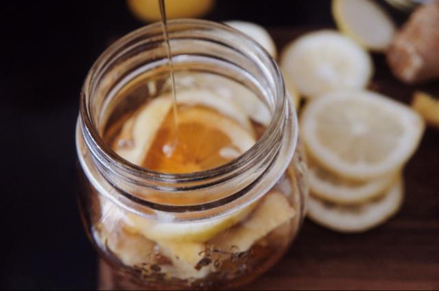 生姜柠檬蜂蜜饮的做法