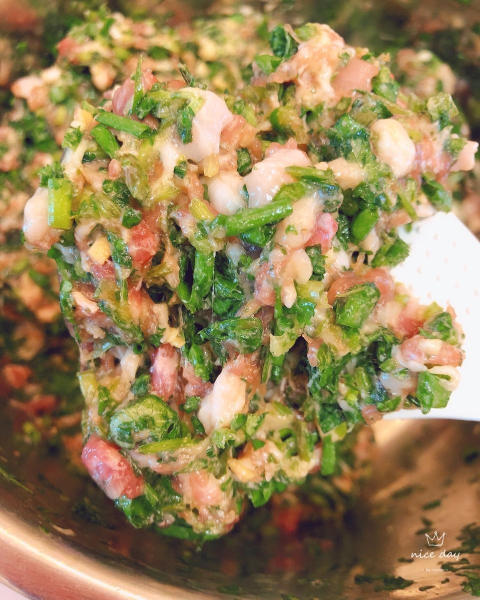 香菜瘦肉饺子