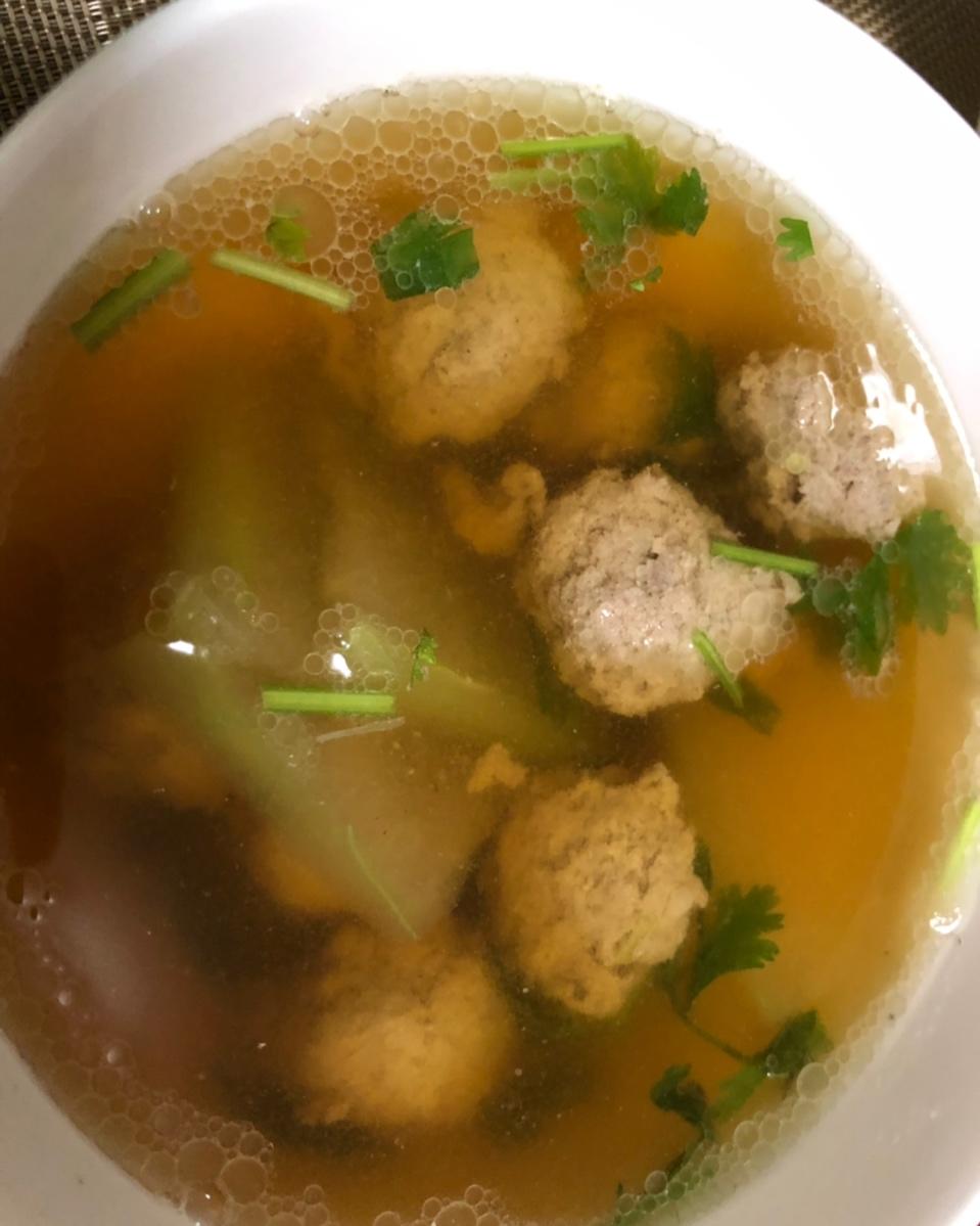 夏天不可错过的家常味--冬瓜丸子汤