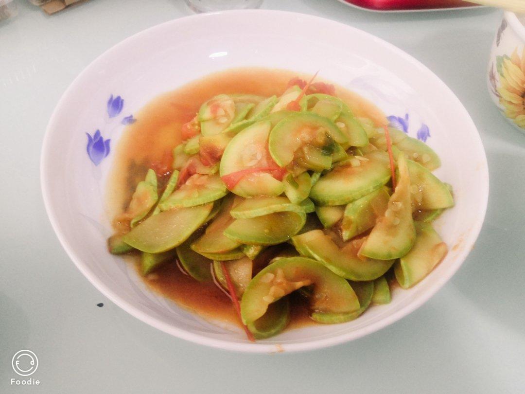 西葫芦炒番茄