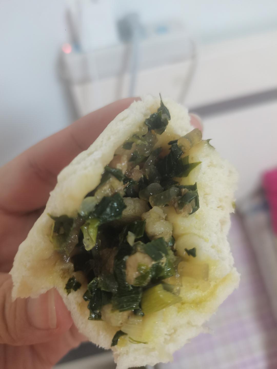 韭菜猪肉粉条包子