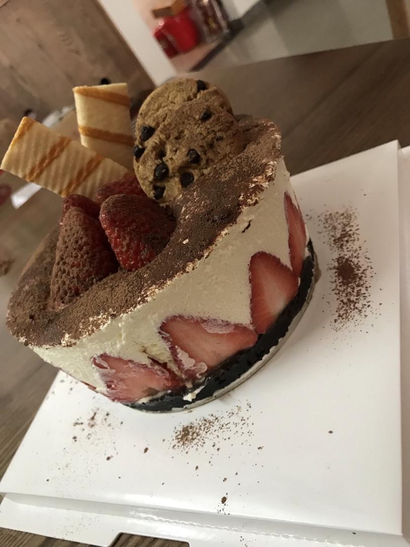 《Tinrry下午茶》教你做草莓芝士慕斯（6寸配方）