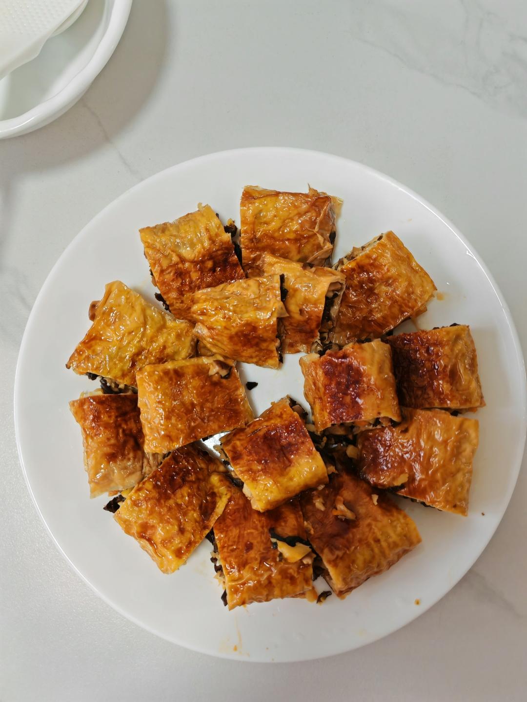 豆腐皮卷（素烧鹅）