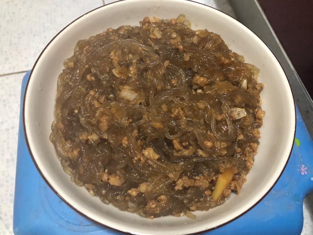 蚂蚁上树（红薯粉）
