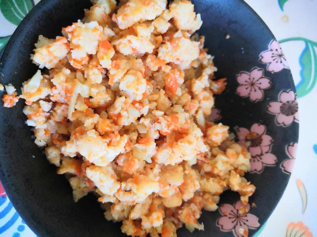 低碳水胡萝卜鸡肉菜花饭Cauliflower Rice