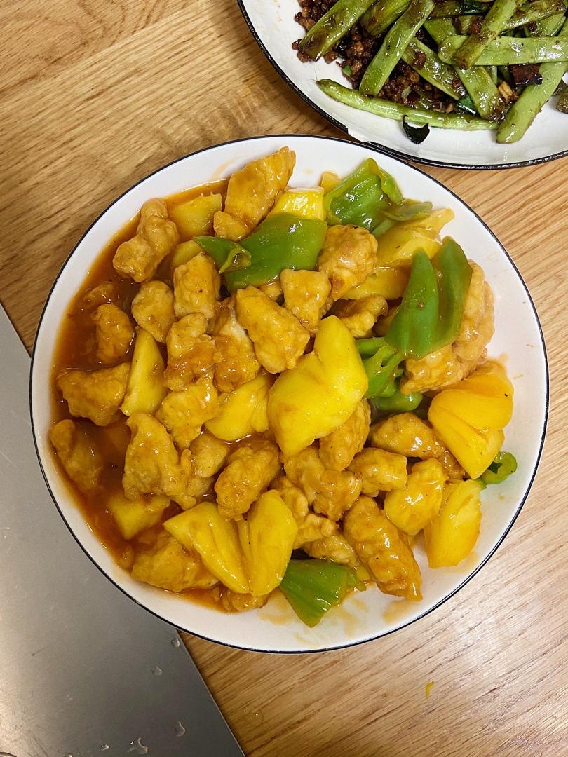 菠萝咕咾肉