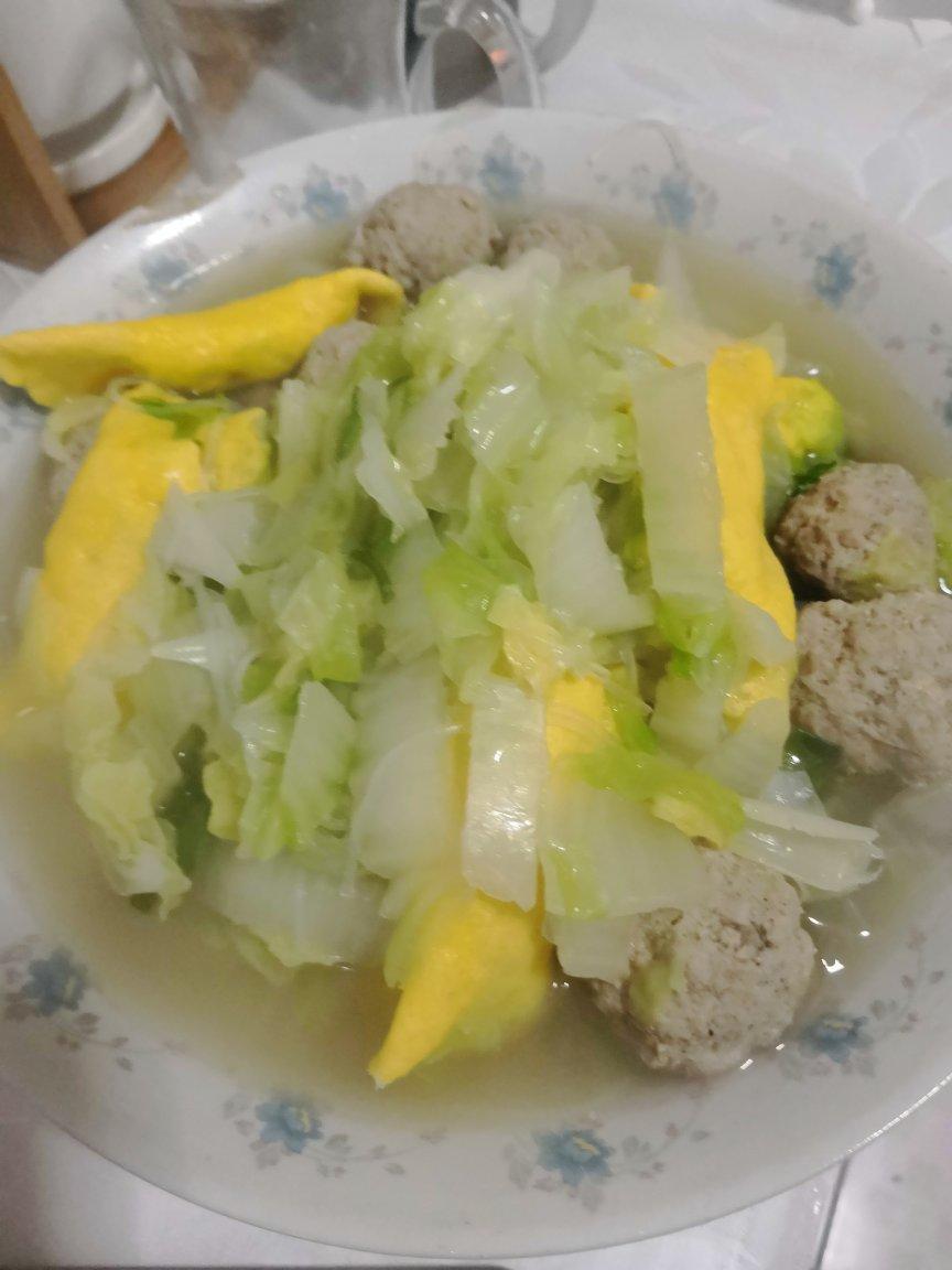肉丸粉丝青菜汤