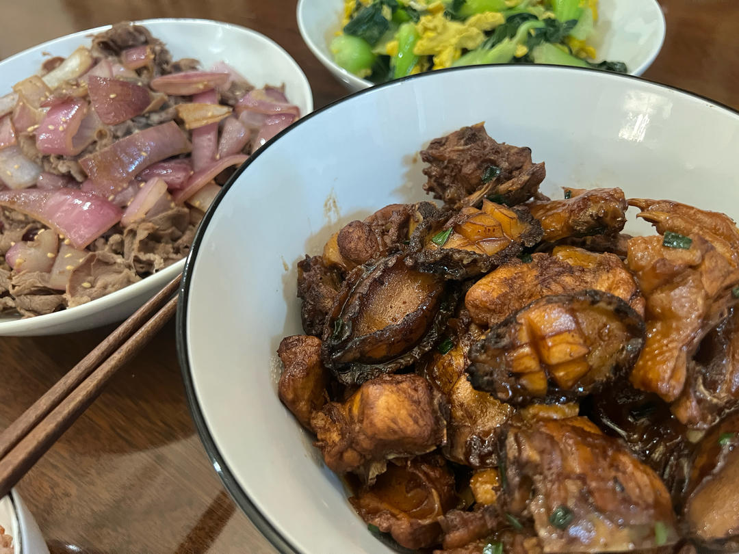 鲍鱼炖鸡