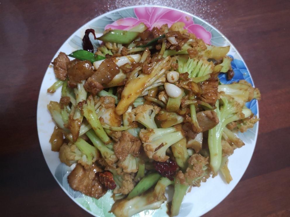 干锅菜花的饭店做法 原来这么简单