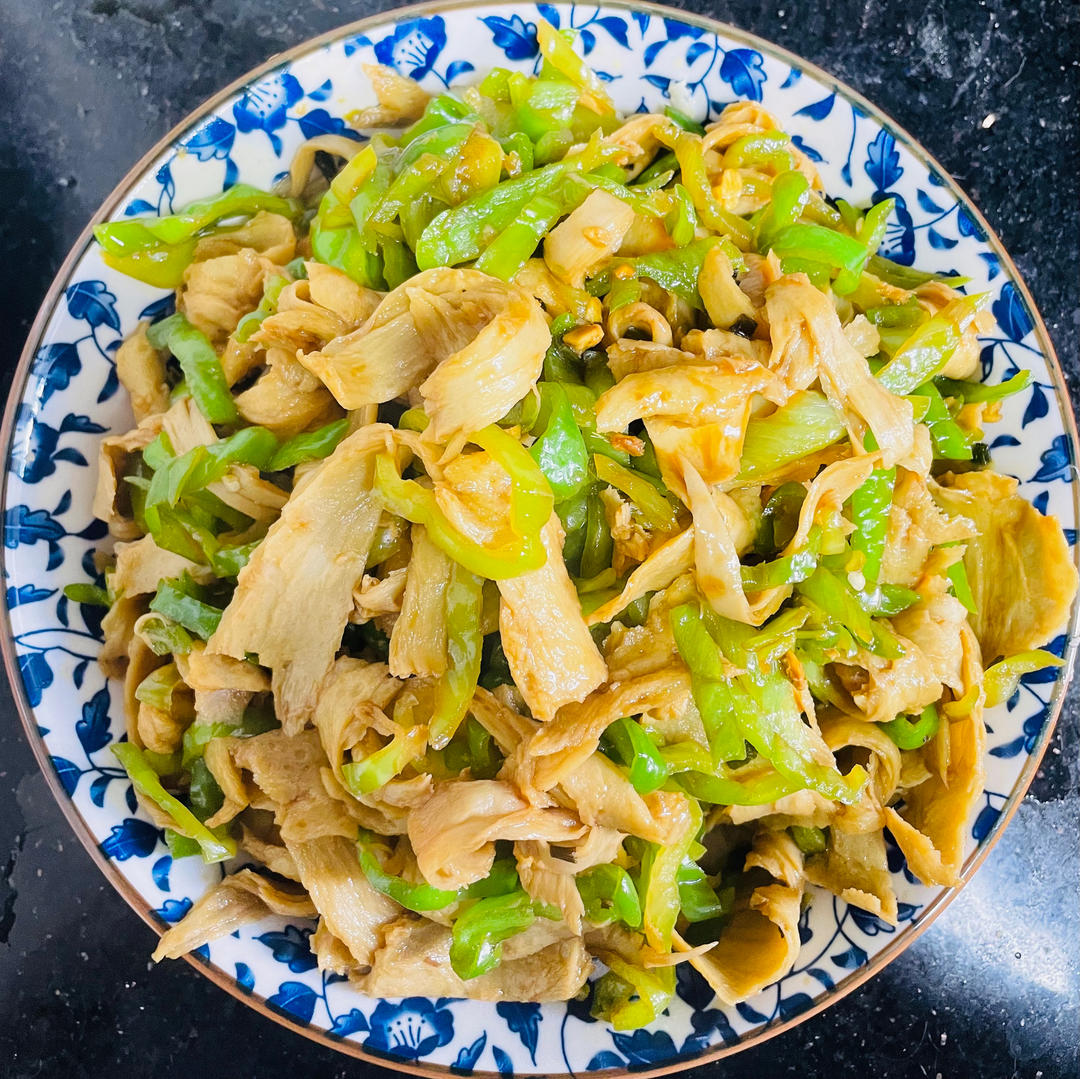 青椒炒面筋