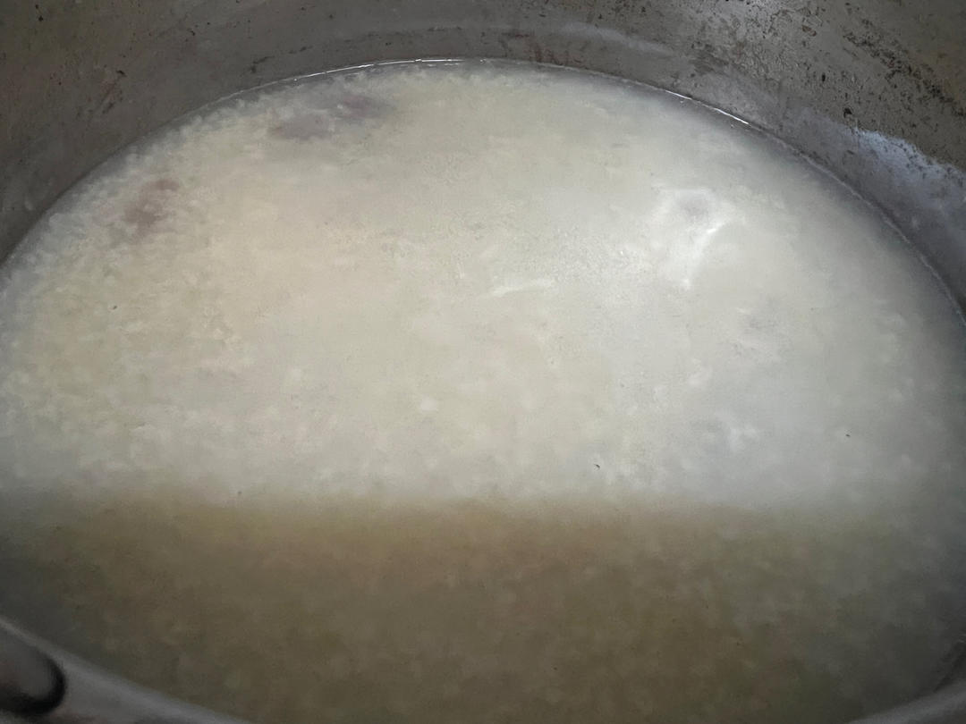 咸香瘦肉小米粥